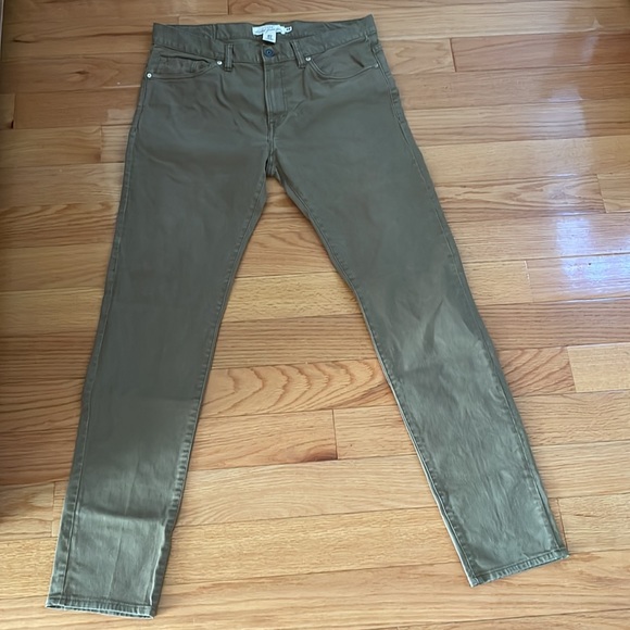 Brand new H&M L.O.G.G. Size 34 Jeans - Picture 5 of 6